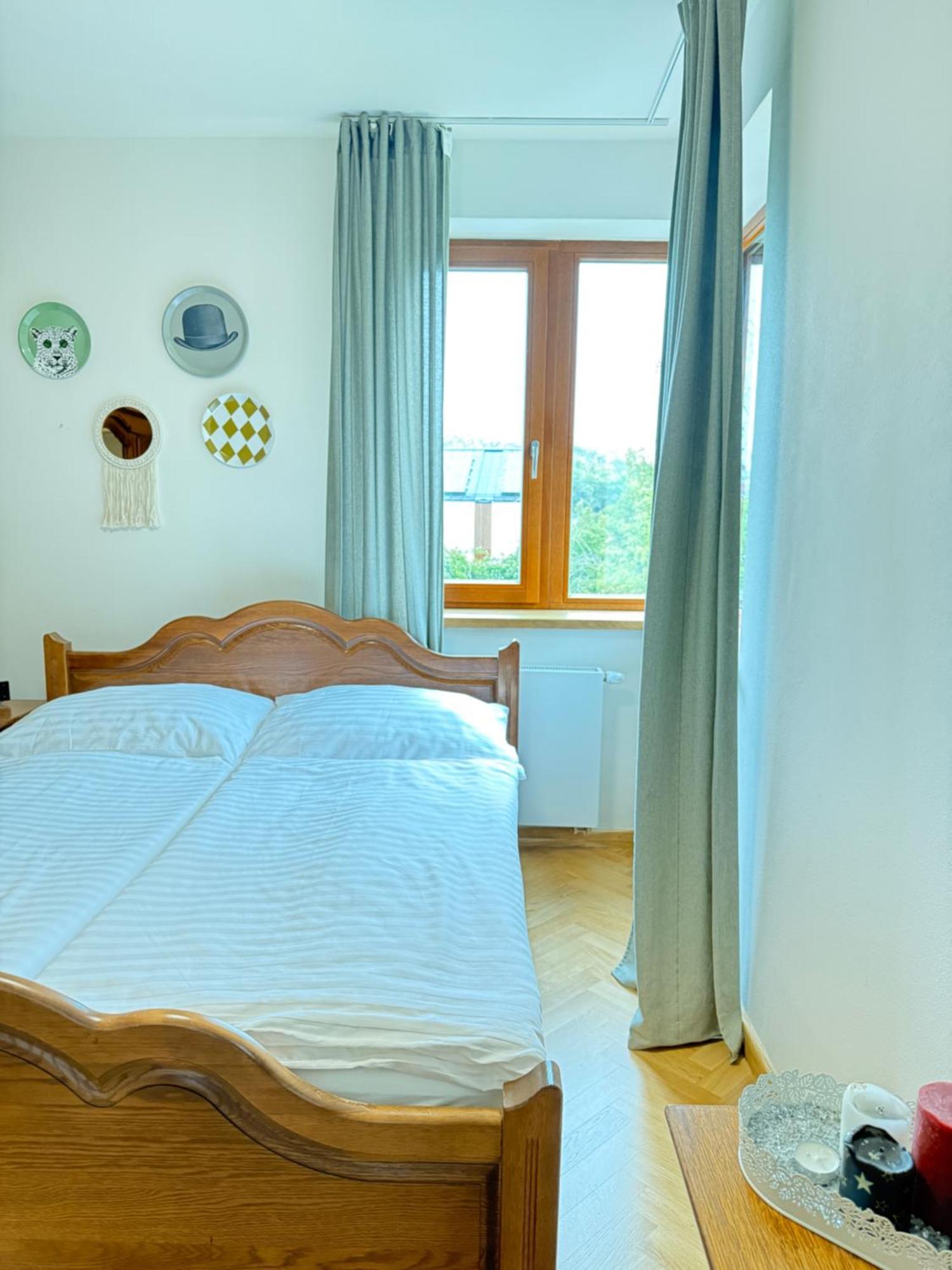 Familyvilla, New 4 Luxury Big Apartments, Parking براغ المظهر الخارجي الصورة